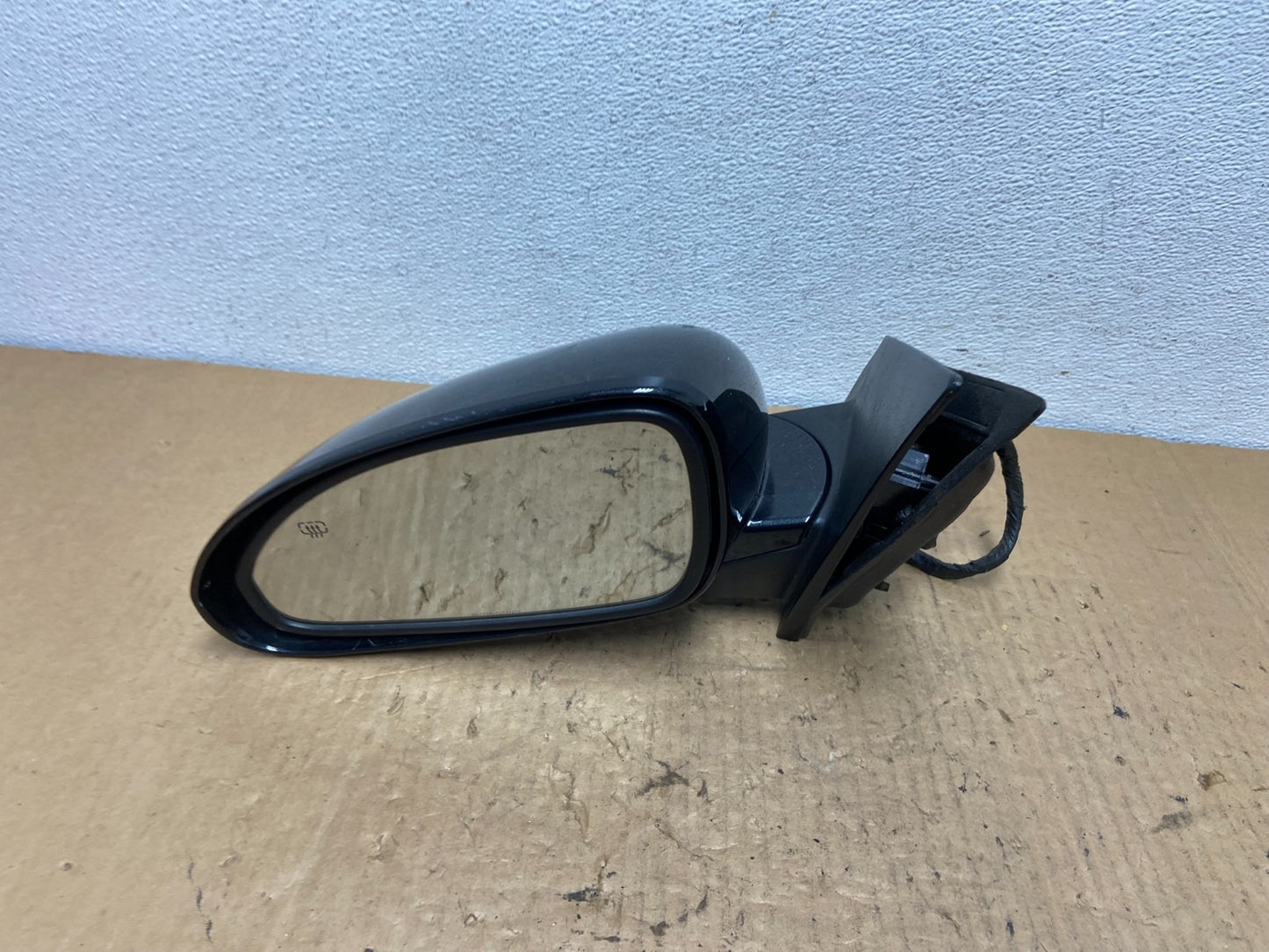 2008-2012 Buick Enclave Left Driver Heat Door Turn Sg Mirror Heated OE AC8311 DG5