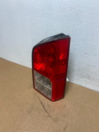 2005 to 2012 Nissan Pathfinder Right Passenger RH Side Tail Light AD6019 DW1