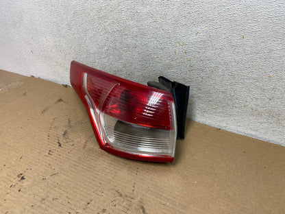2013 to 2016 Ford Escape Left Driver LH Side Tail Light AH4297 LK2