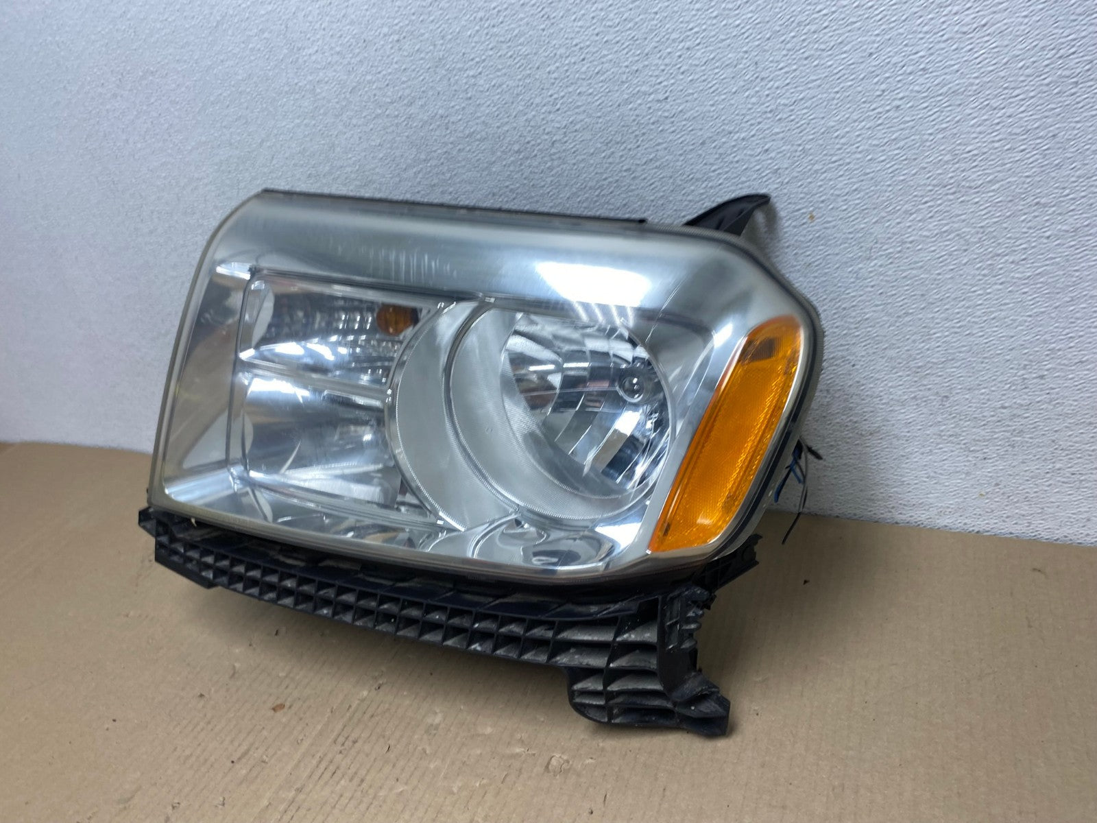 2013 to 2015 Honda Pilot Left Driver LH Side Halogen Headlight AE9505 LK1