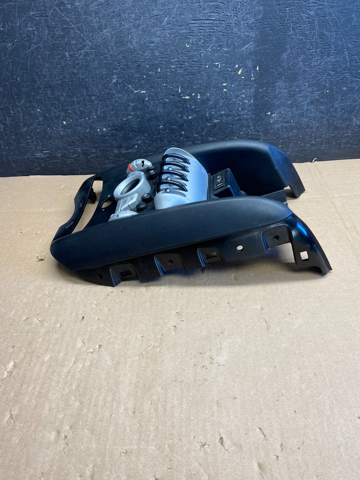 2008 to 2010 Mini Cooper Center Dash Climate Window Control AI6321 DW1
