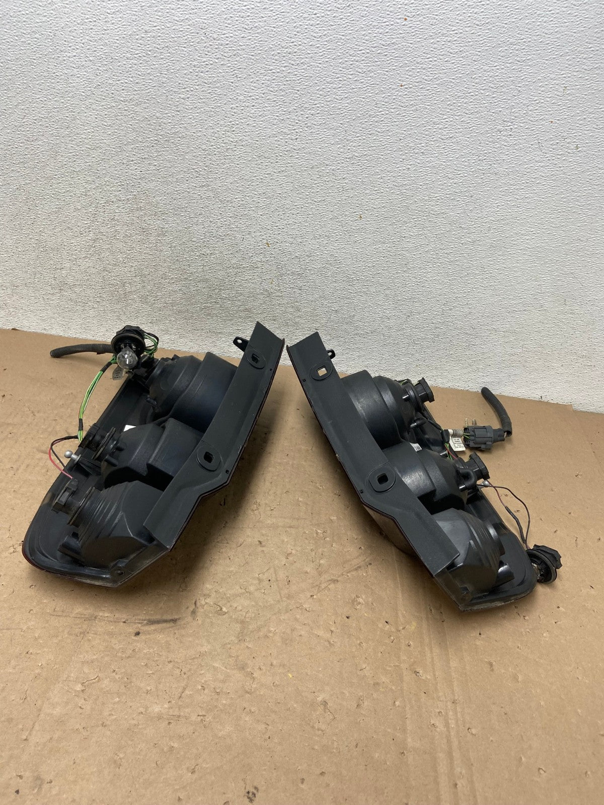 2006 to 2010 Jeep Commander Left+Right Side Tail Lights AG5321 LK8
