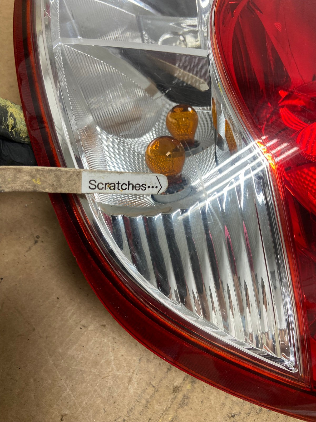 2008 2009 2010 Saturn Vue Right Passenger Rh Tail Light Side Oem AC3726 LK3