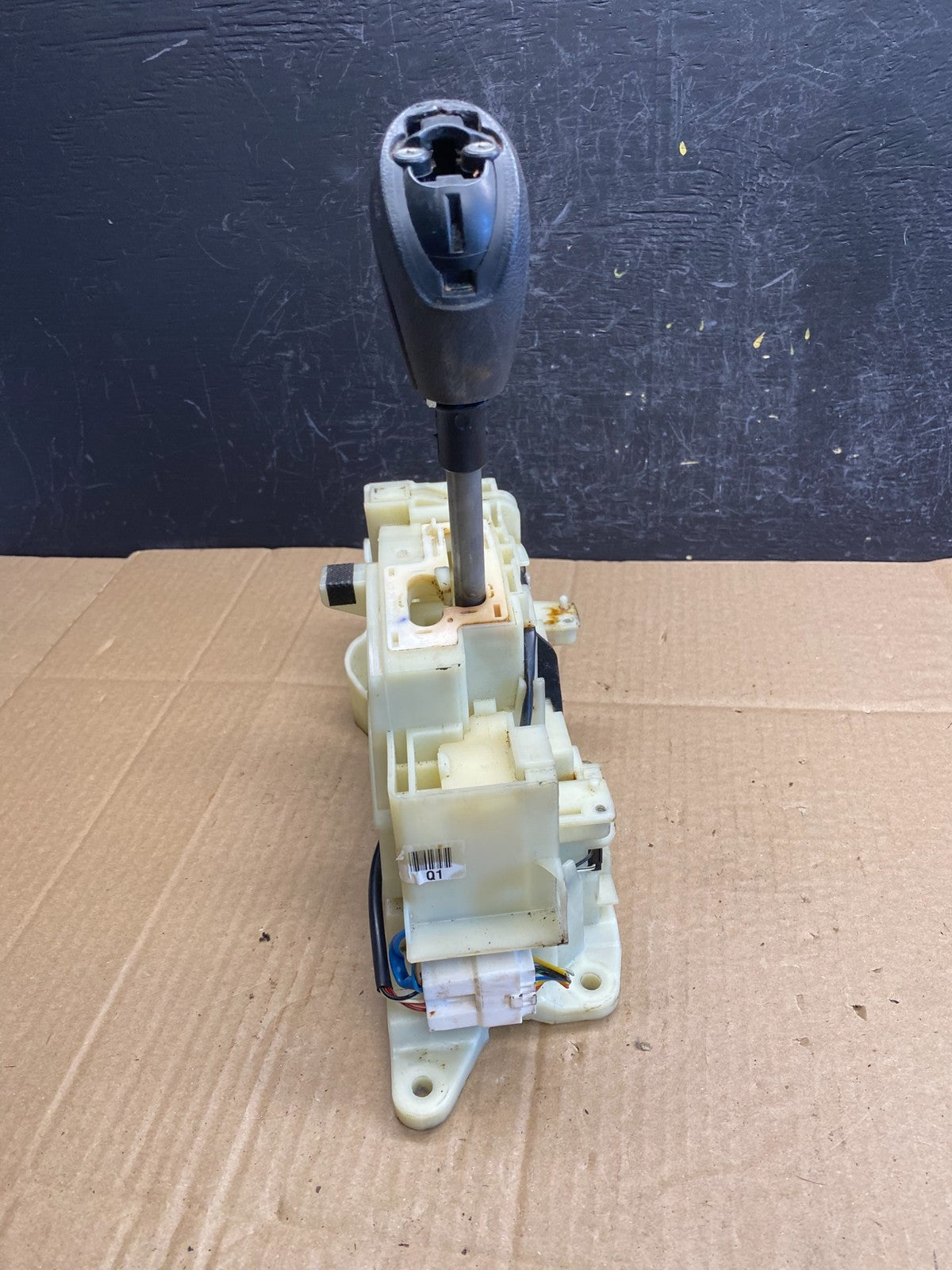 2009-2015 Hyundai Sonata Automatic Transmission Gear Shift Shifter ac9350 DG0