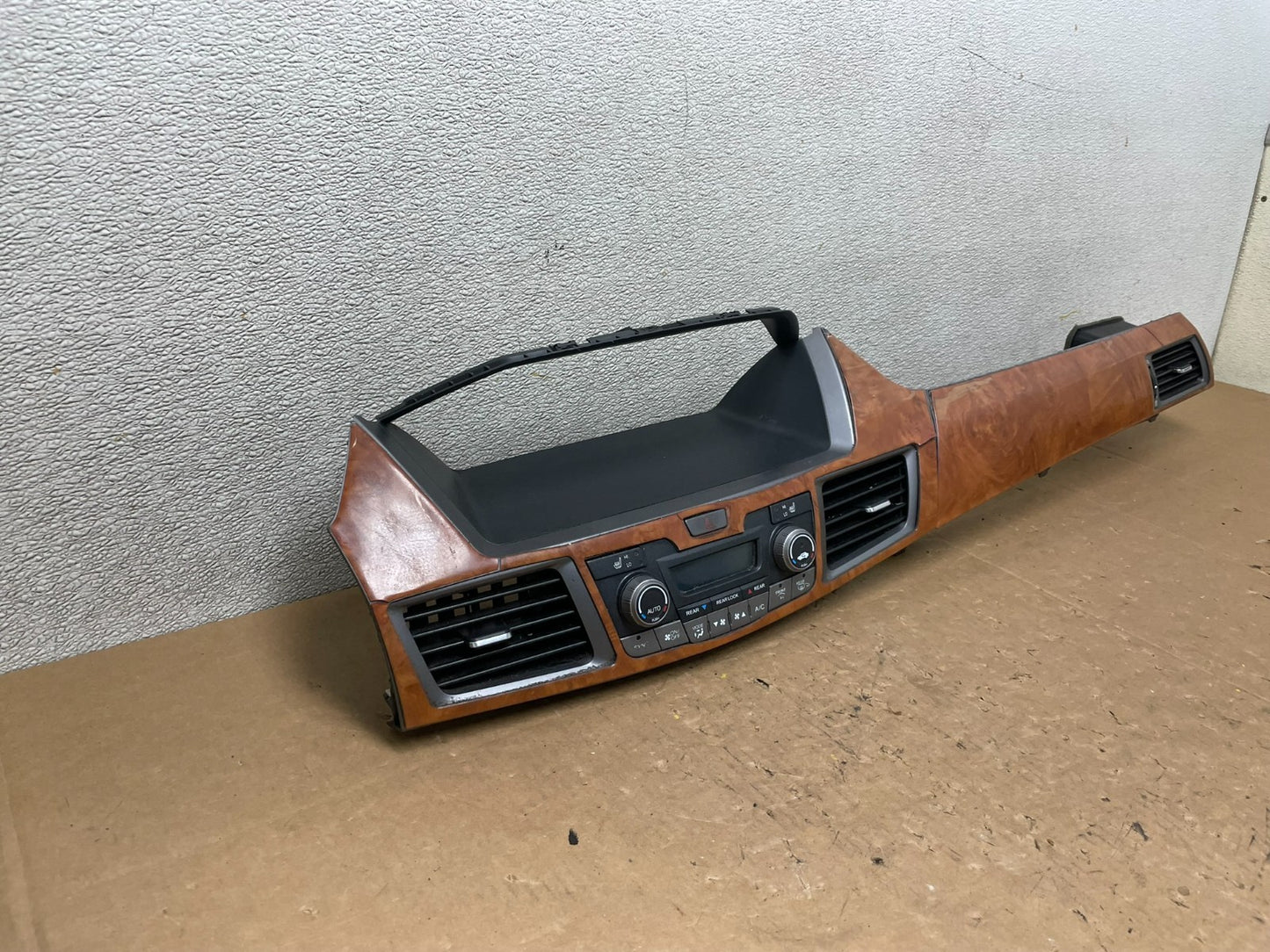 2011-2014 Honda Odyssey Dash Climate Control A/C Cluster Trim Bezel OEM v5080 DG1