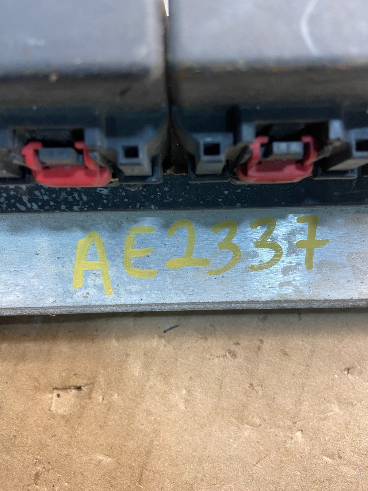 2007 Jeep Grand Cherokee Commander 3.7L Engine Computer ECU PCM AE2337 DW3