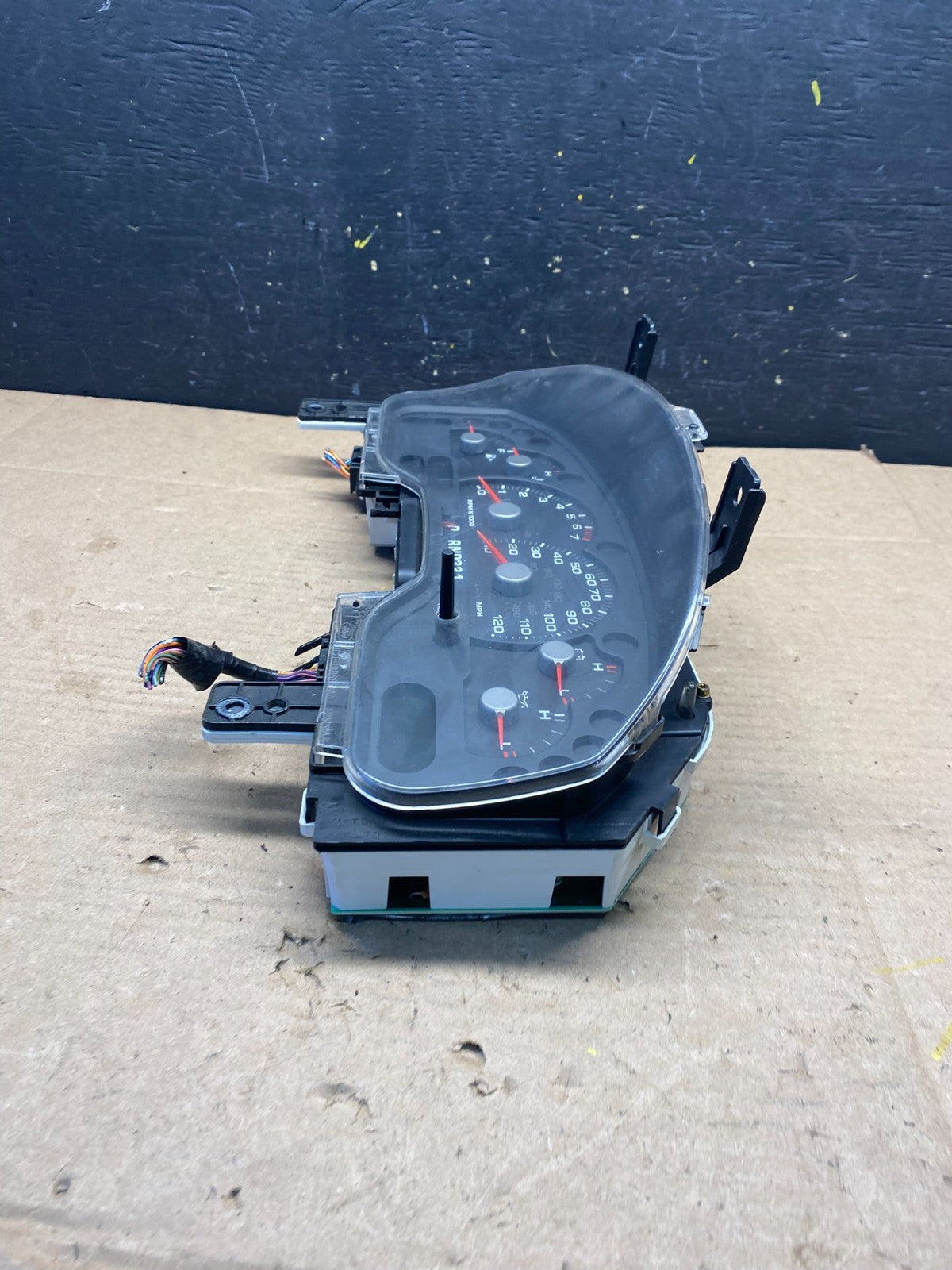 2004 2005 Ford Explorer Speedometer Cluster Gauge q2258 DG2