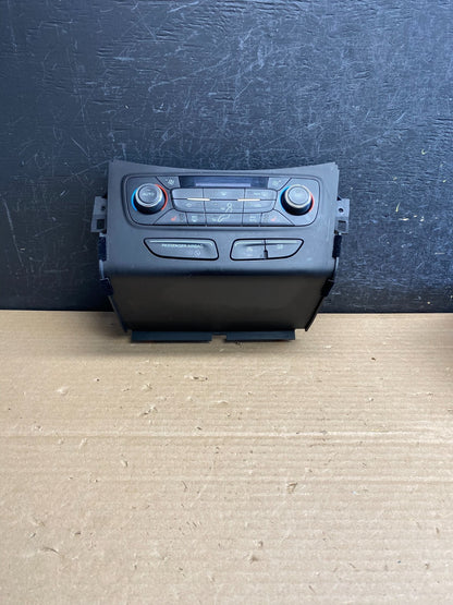 2016 - 2019 Ford Escape Ac Heater Climate Control Temperature ag0158 DG0