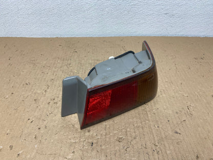 1997 - 1999 Toyota Camry Tail Light Right Passenger Rh Side OEM AB6743 LK2