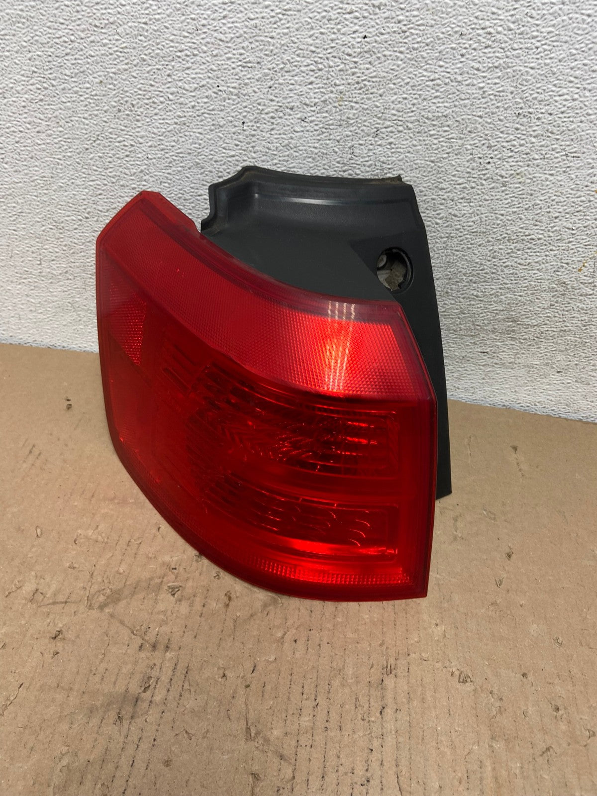 2010 to 2017 GMC Terrain Halogen Tail Light Left Driver Lh Side AF3174 LK0