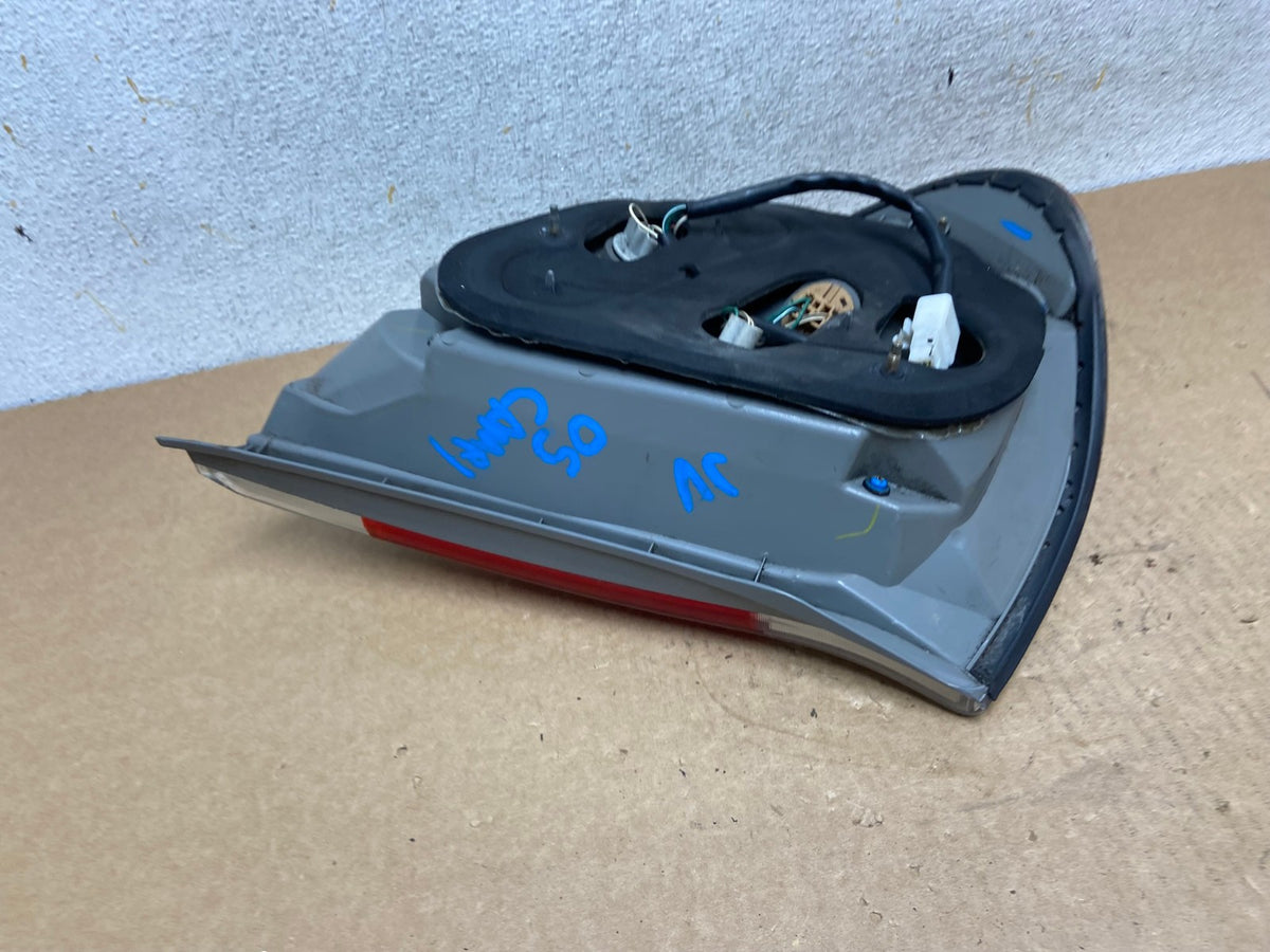 2005 to 2006 Toyota Camry Tail Light Right Passenger Side AI3369 LK4