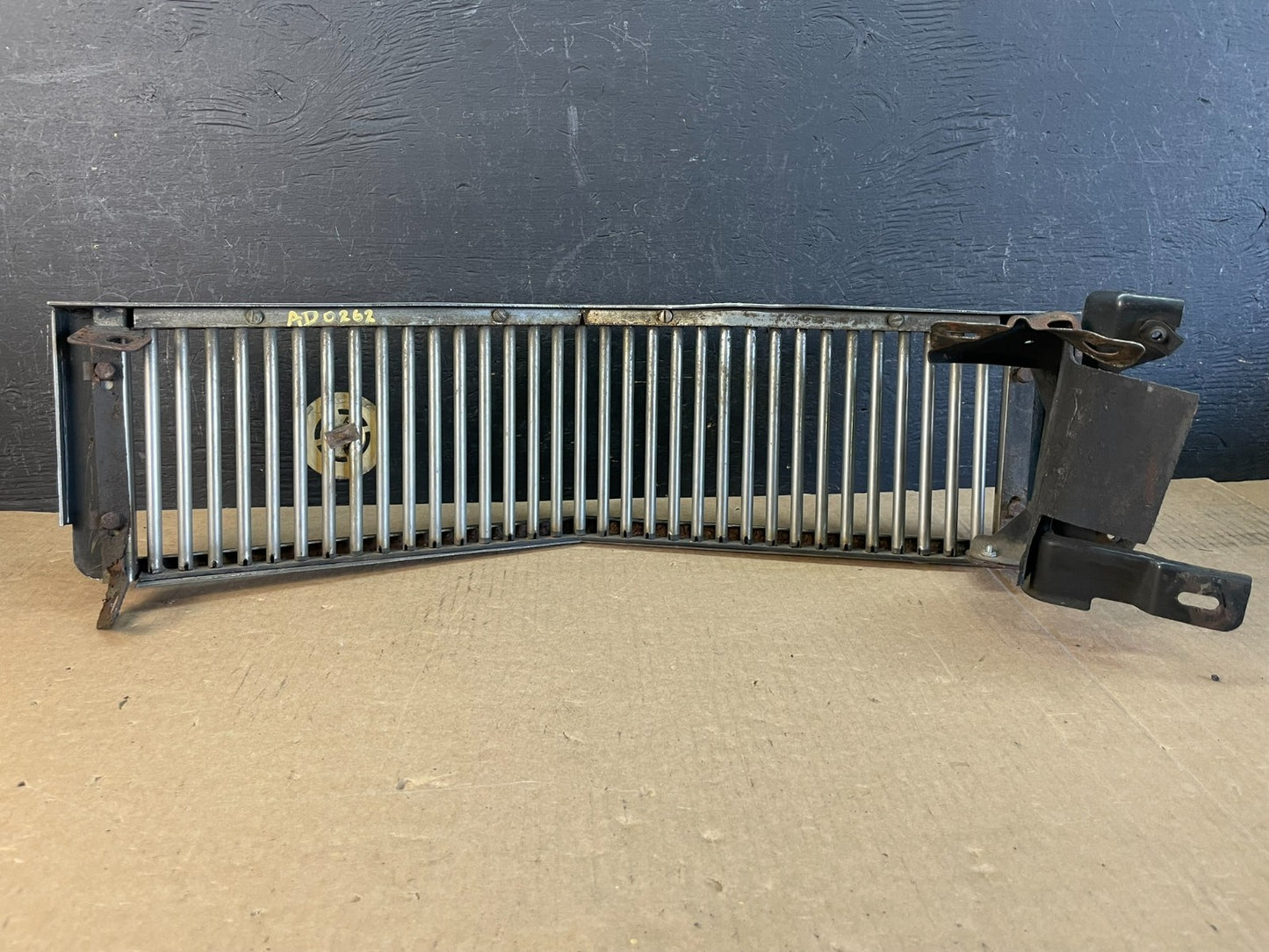 1995 to 2002 Cadillac Eldorado Front Grill Grille AD02623