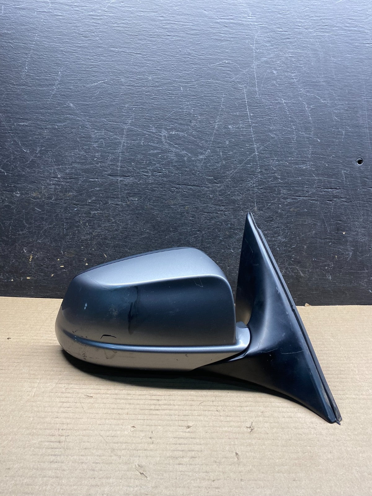 2011 to 2013 BMW F10 5 Series Right Passenger Side Door Mirror View AH9673 DW0
