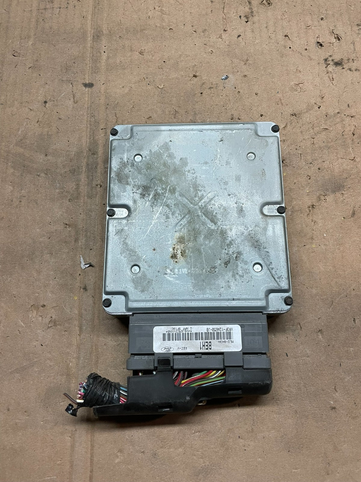 1999 2000 Ford Mustang 3.8L Engine Control Unit ECU ECM Computer Module W2362 DG2