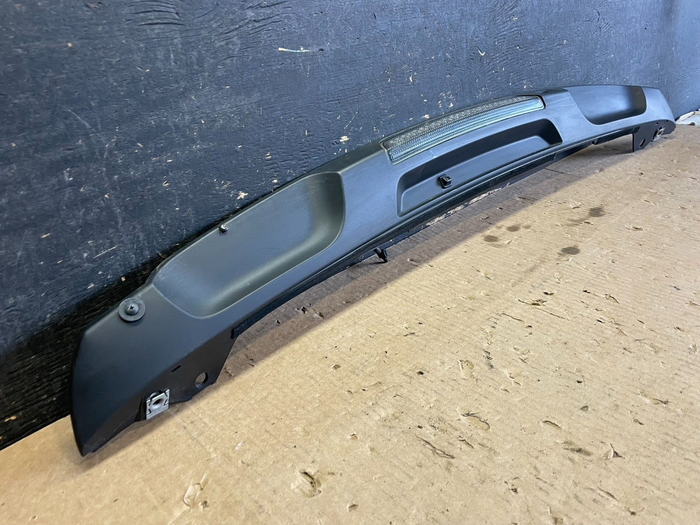 2012-2013 Range Rover Sport Rear Third Brake Light Cover y9723 DG2