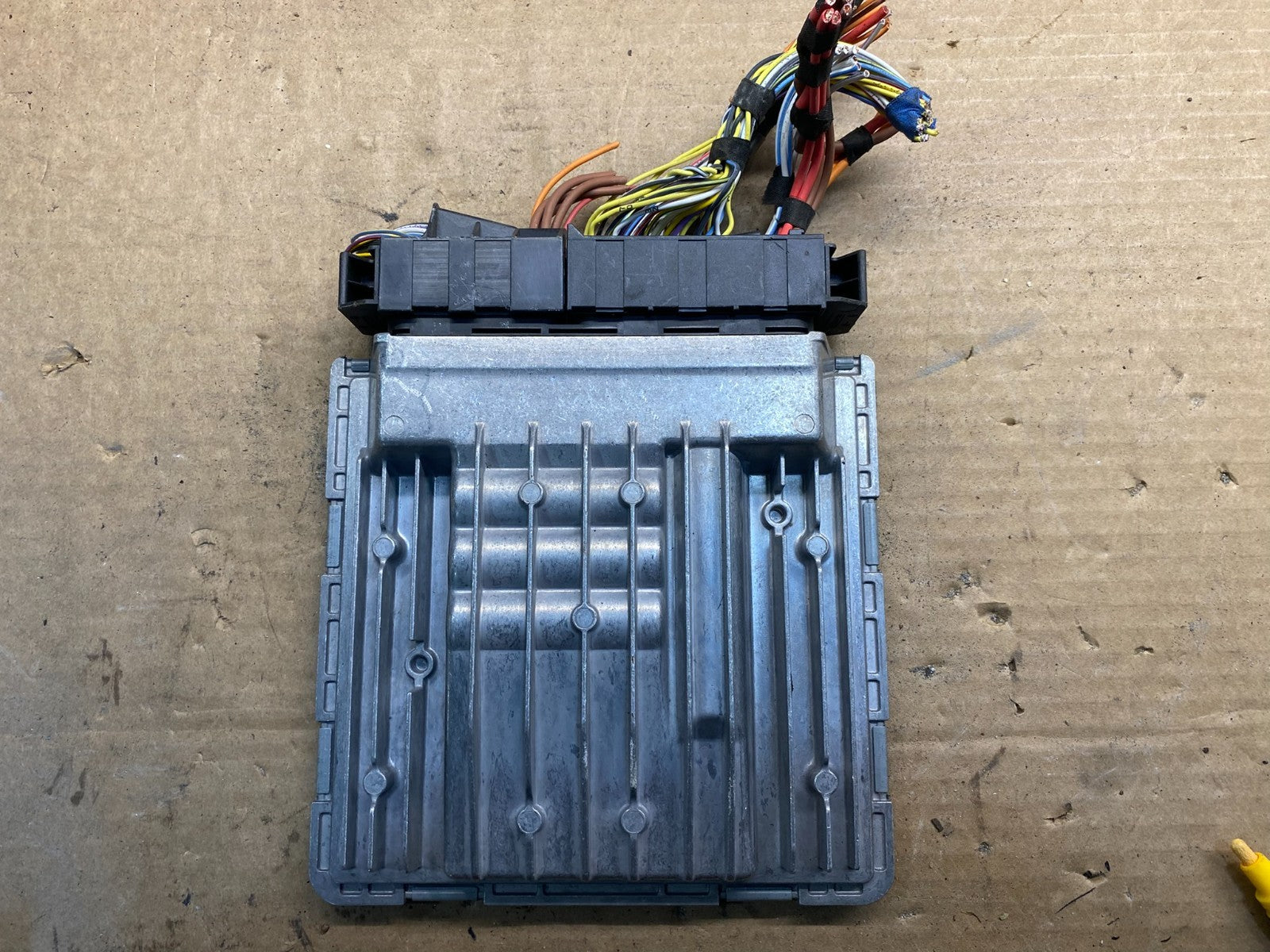 2007 to 2010 Bmw 323i Ecm Ecu Engine Computer 7594483 AD9799 DW0