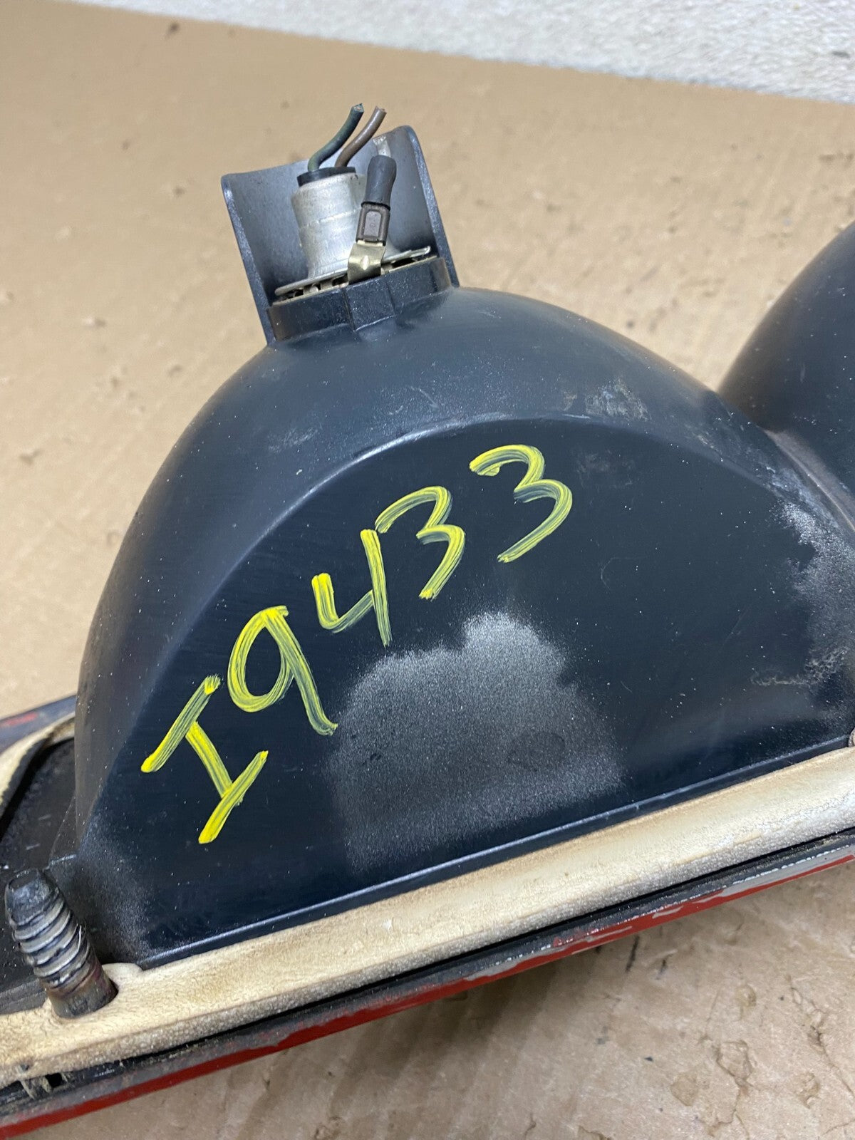 1979 1980 Plymouth Volare Right Passenger Rh Side Tail Light Oem I9433 DG10