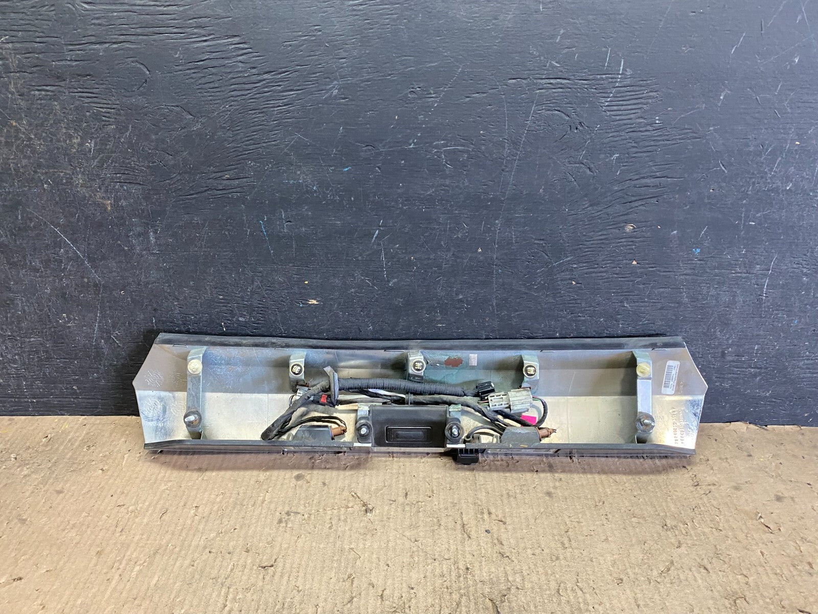 2011-2015 GMC Terrain Tailgate Liftgate Molding Chrome With Camera  J1353 DG4