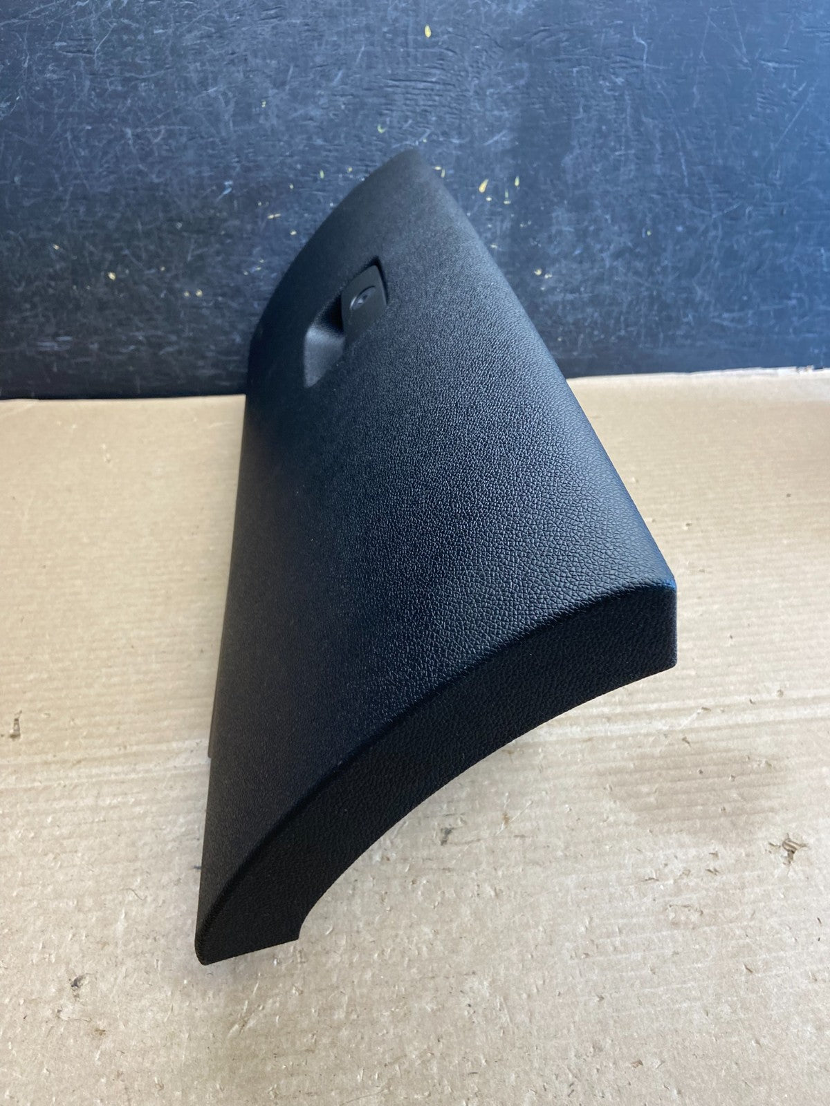 2007-2013 Chevrolet Silverado Right Glove Box Dash Storage Compartment AH3539 DG2