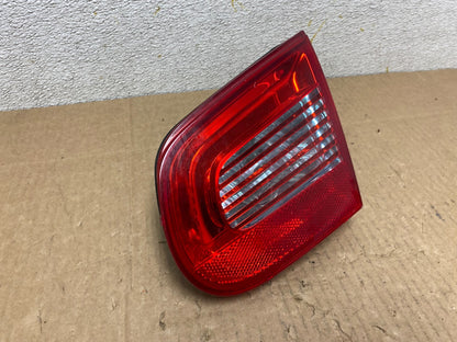 2007 2008 2009 2011 Volkswagen Eos Right Passenger Rh Tail Light inner OEM O74302