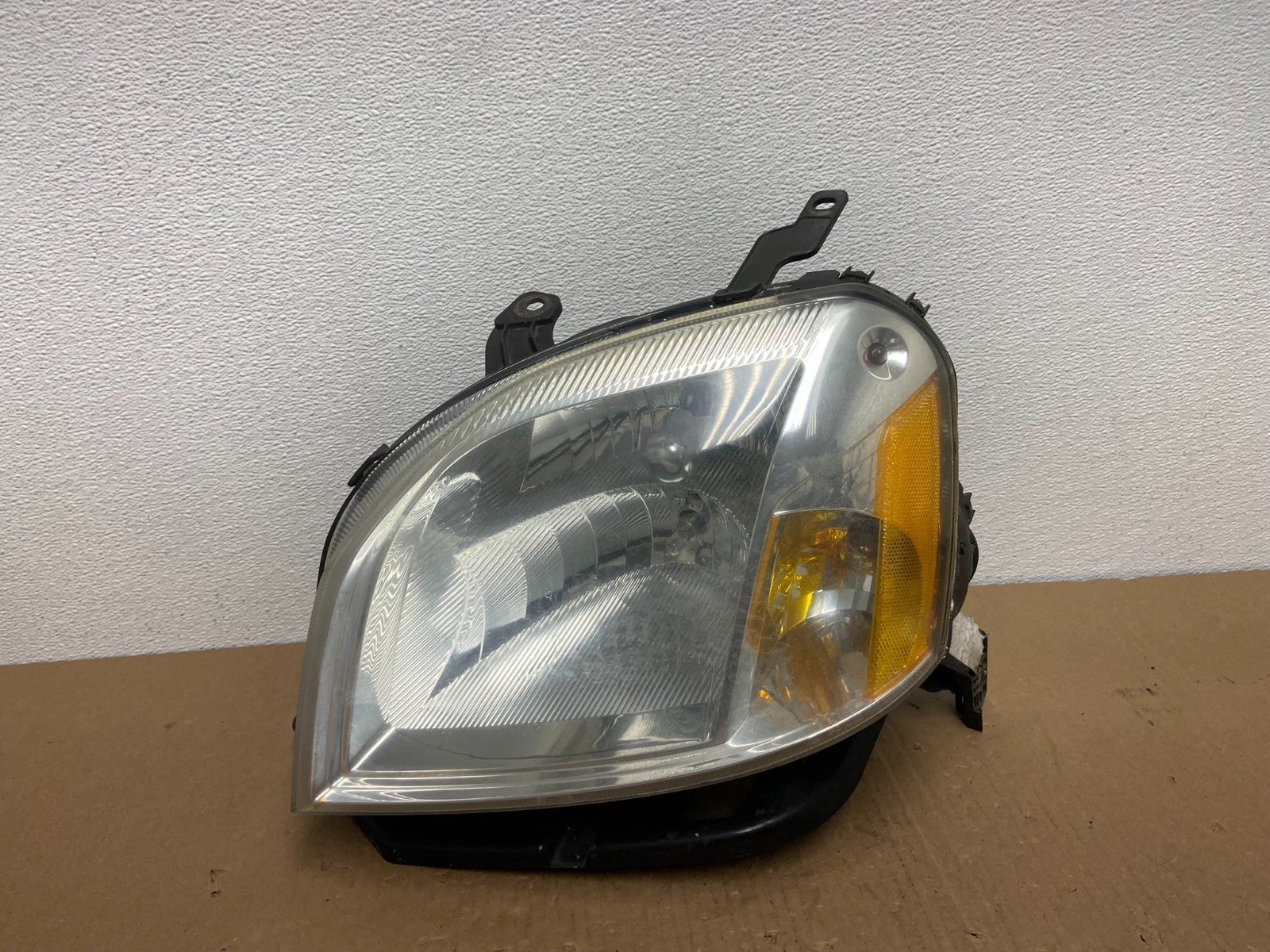 2005 2006 2007 Mercury Montego Left Driver LH Side Headlight Xenon HID AB6533 DW0