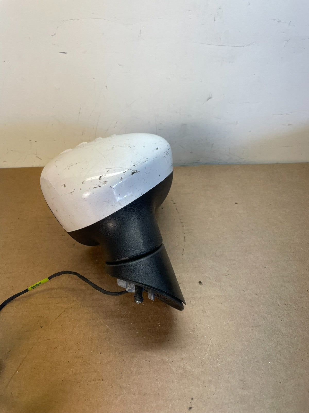 2011 to 2019 Ford Fiesta Left Driver Side View Door Heated Mirror af8640 DG1