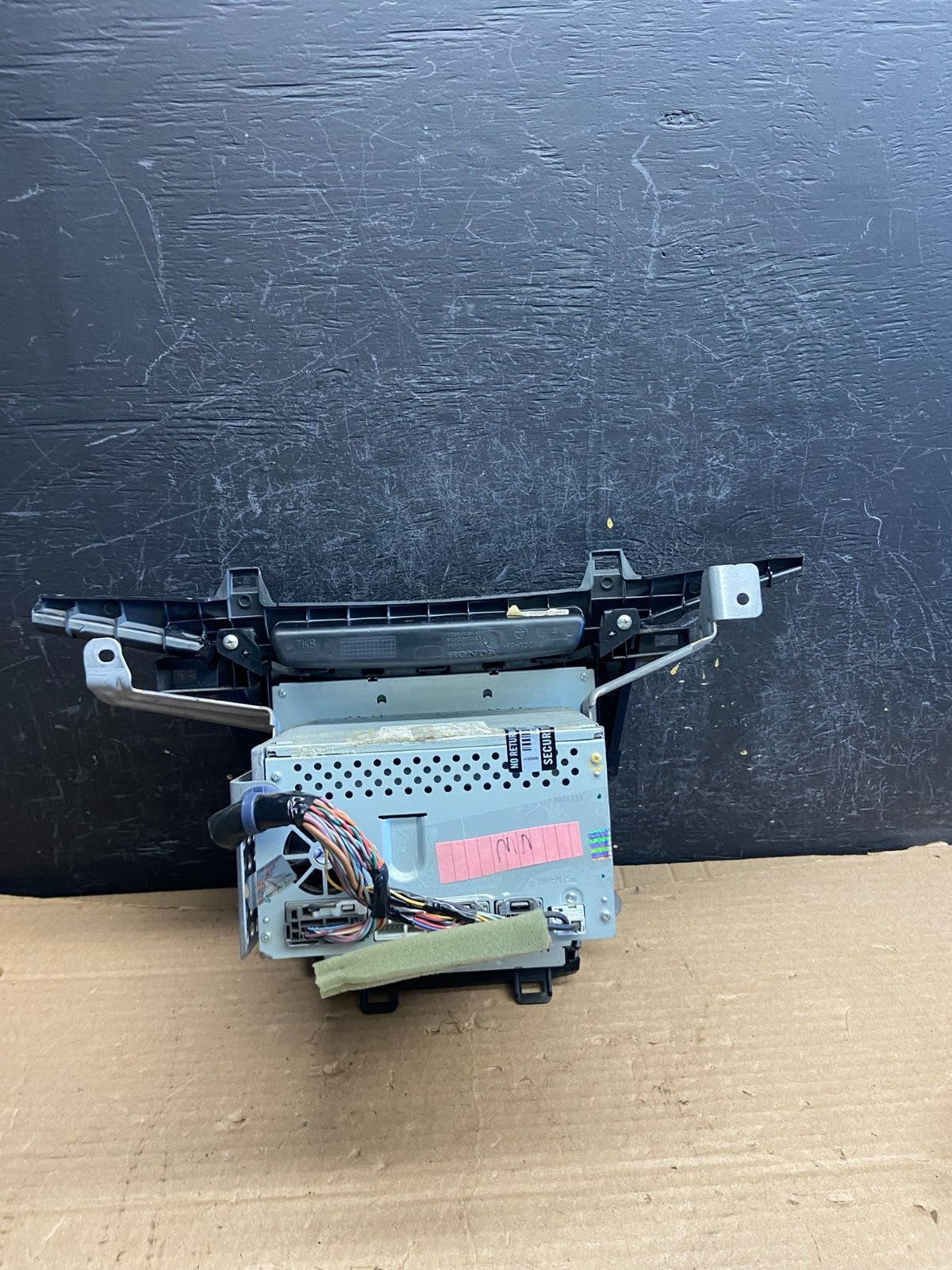 2011 to 2013 Honda Odyssey Radio AM/FM Control Panel AF2632 DG4