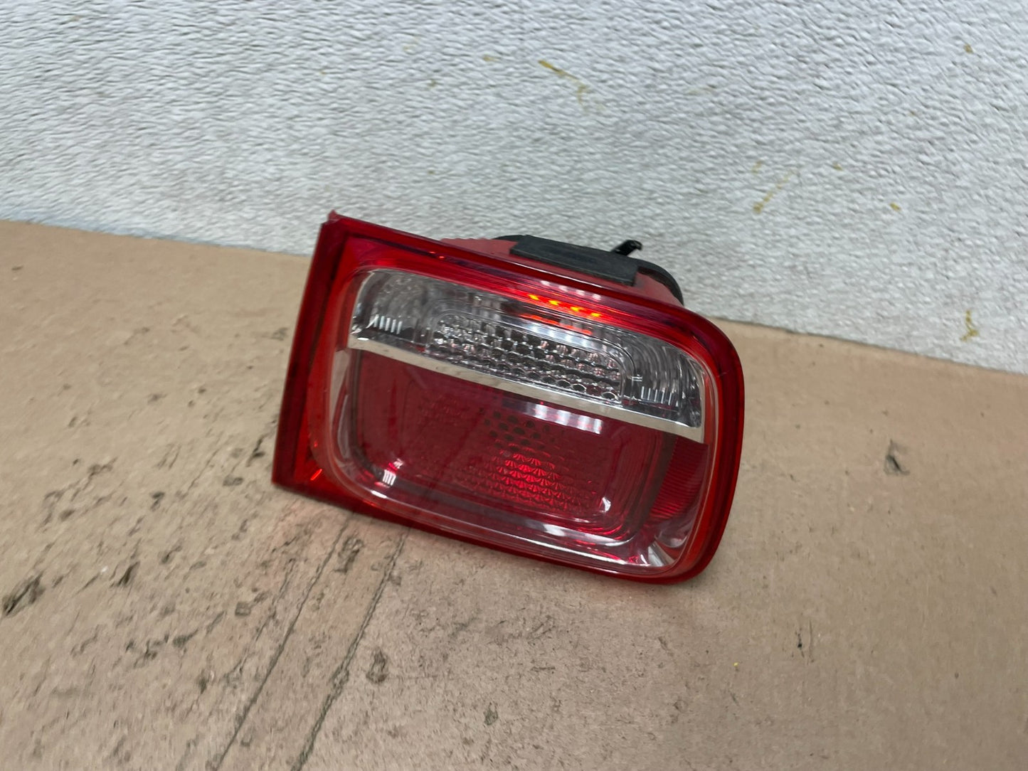 2013-2016 Chevrolet Malibu Right Passenger Rh Inner Tail Light Oem Q4730 DW1