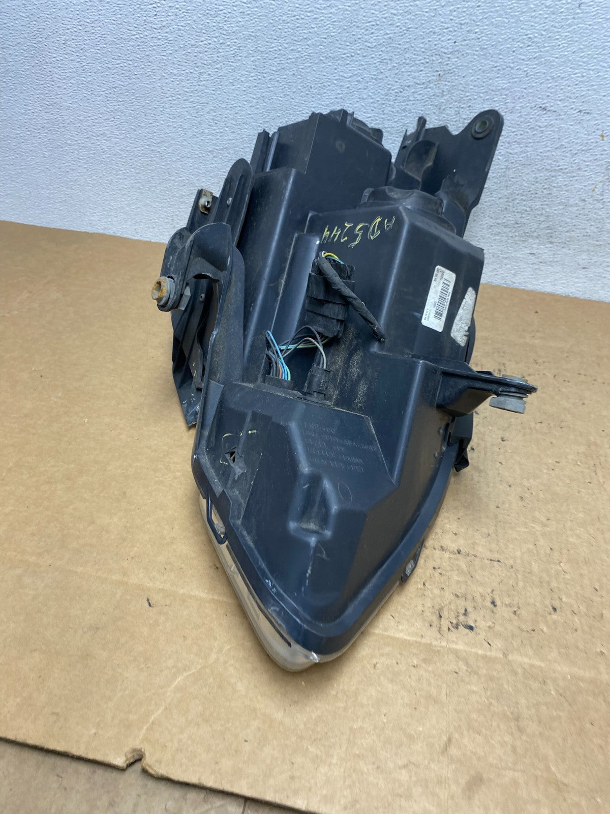 2007 to 2012 Gmc Acadia Halogen Headlight Left Driver LH Side AD5244 DW9
