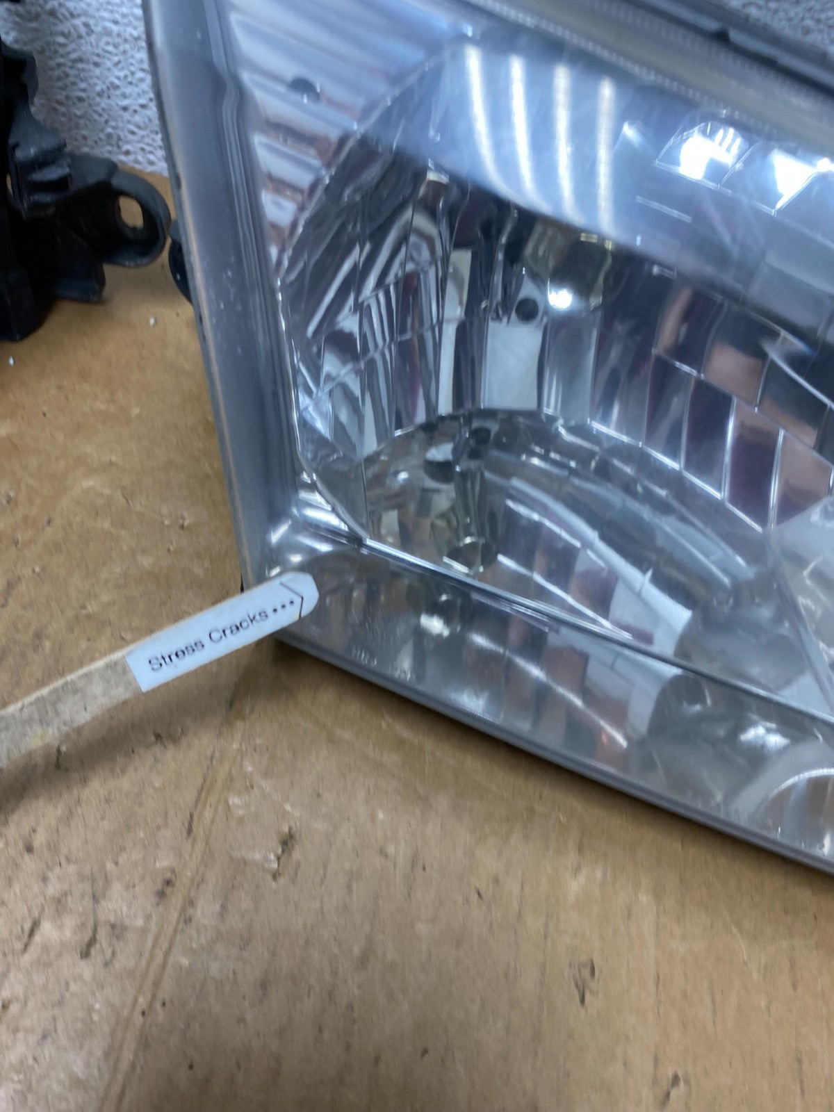 2000 to 2001 Toyota Camry Front Left+Right Side Headlights AE0610 DW4