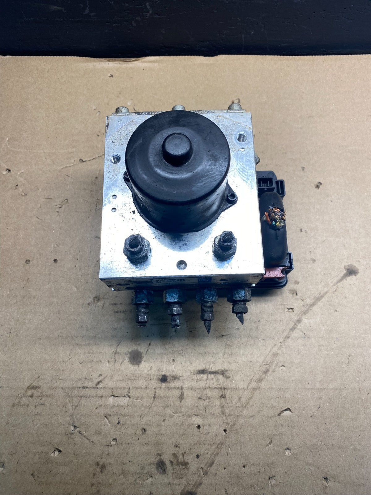 Wabco ABS Pump Hydraulic W/ Module P/N 4460470002 ab7215 DG1