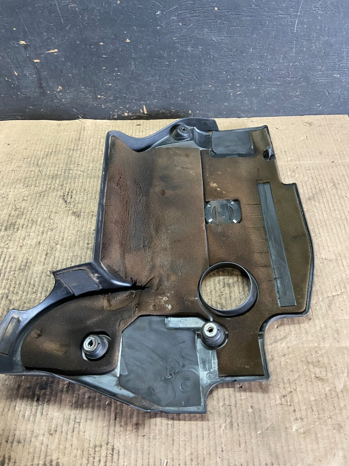 2007 to 2013 Nissan Altima 2.5 L Engine Cover O0987 DG6