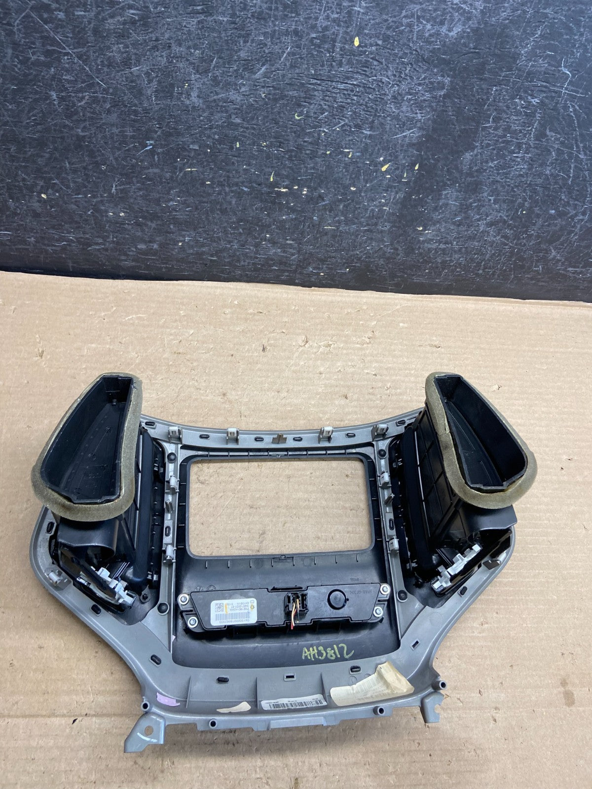 2015 to 2016 Chrysler 200 Radio Dash Bezel Trim Vent Hazard Panel AH3812 DG6