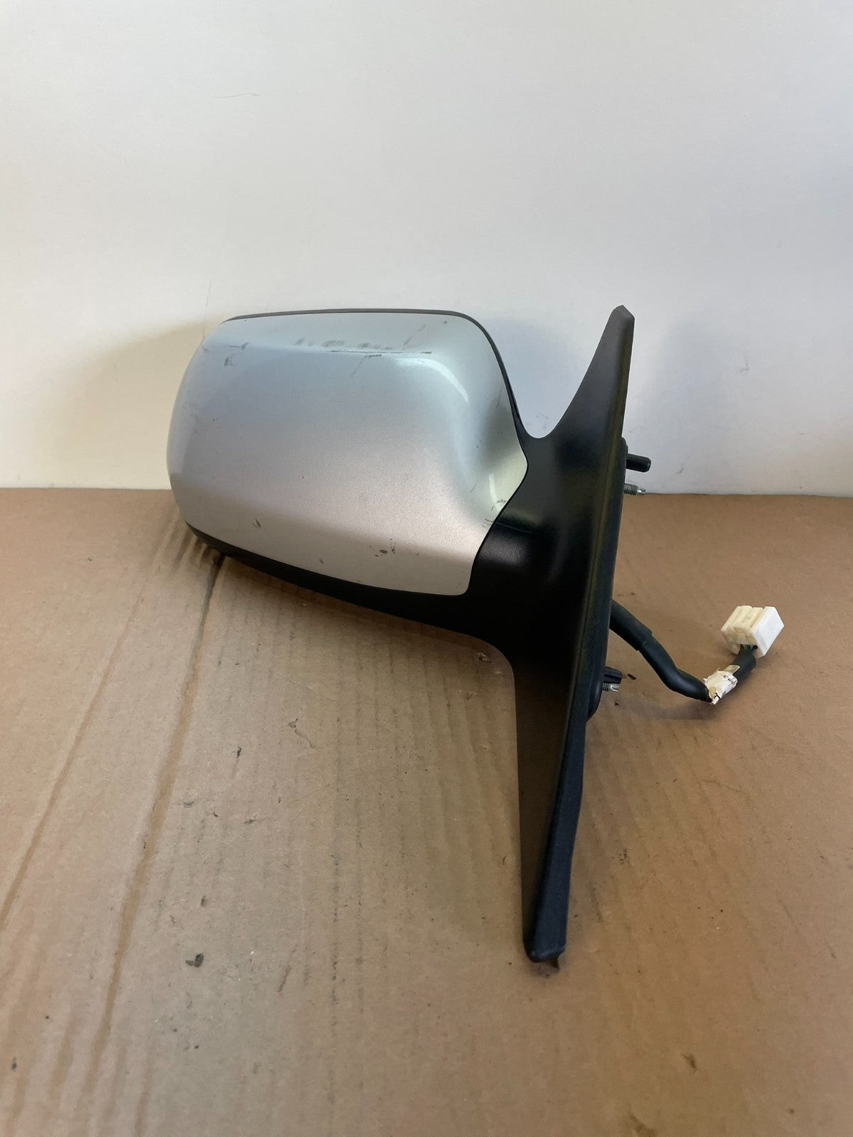 2003 to 2008 Mazda 6 Right Passenger RH Front View Door Mirror AG7758 DW1