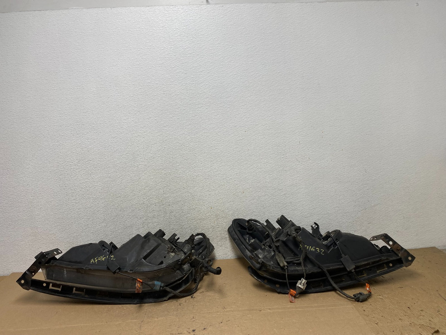 2003 - 2007 Honda Accord Left+Right Set Halogen Headlights AF4632 DW7