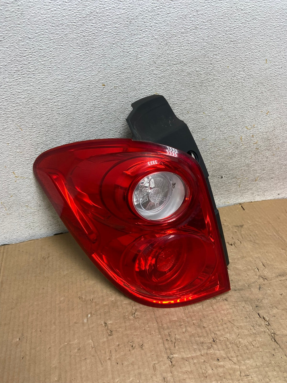 2010 to 2015 Chevrolet Equinox Left Driver Lh Side Tail Light AI8344 LK2