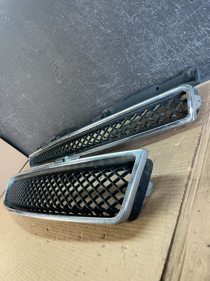 2007 to 2014 Chevrolet Tahoe Suburban Lower Upper Grill Grille Set AF3517 DW1