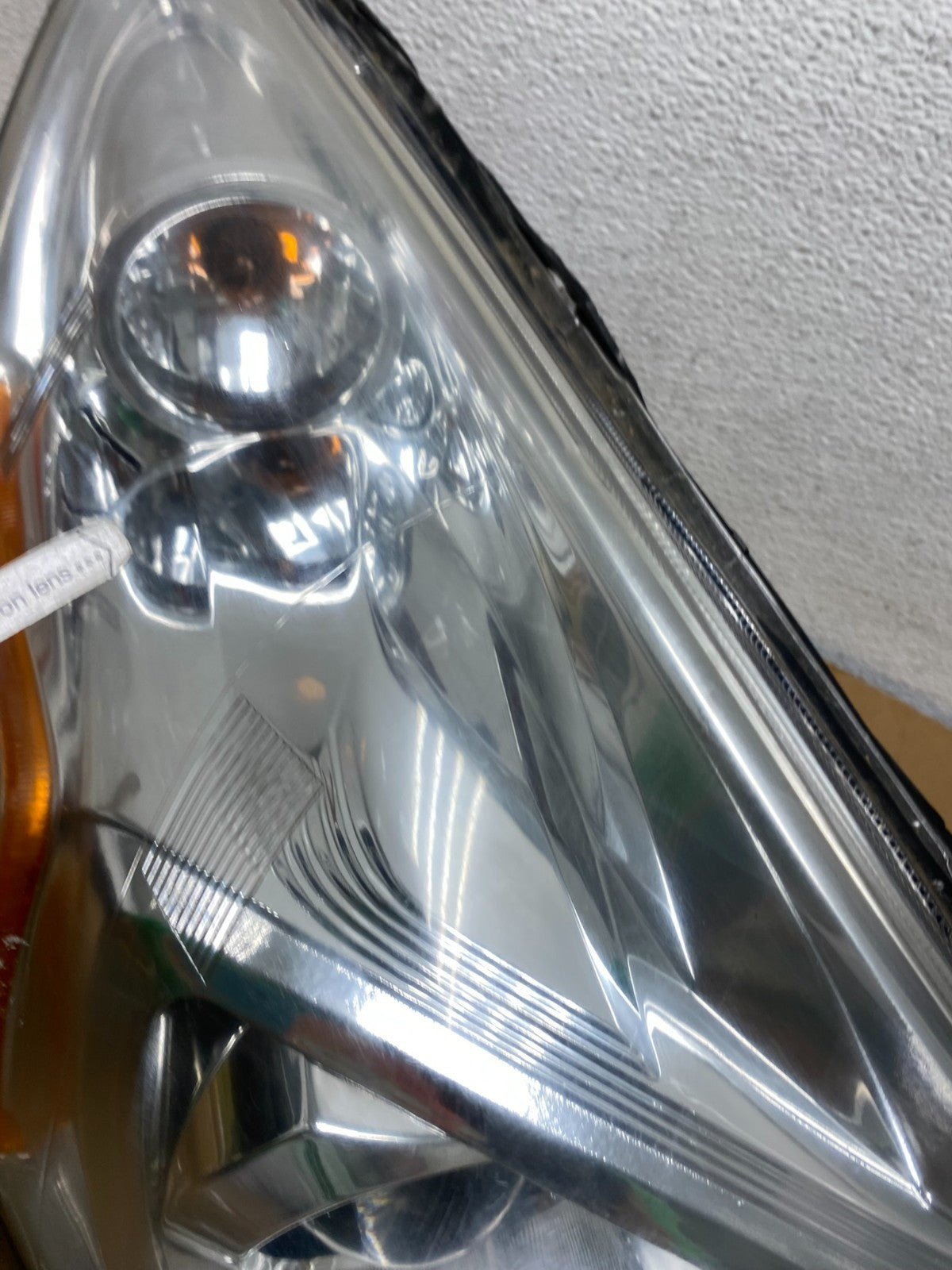 2013 - 2014 Subaru Legacy Outback Right Passenger Headlight AC7555 DW4