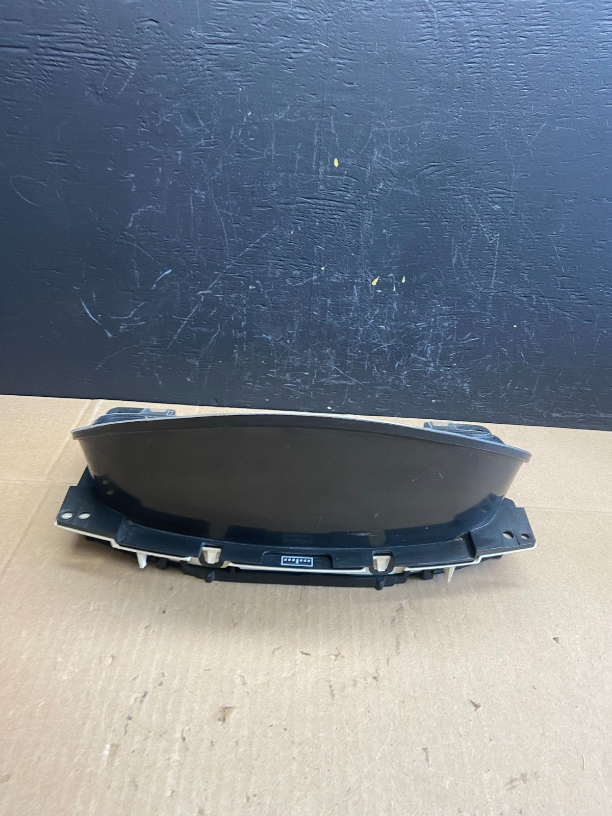 2004 to 2007 Chevrolet Express Speedometer Cluster Gauge OEM  AB9382 DG5