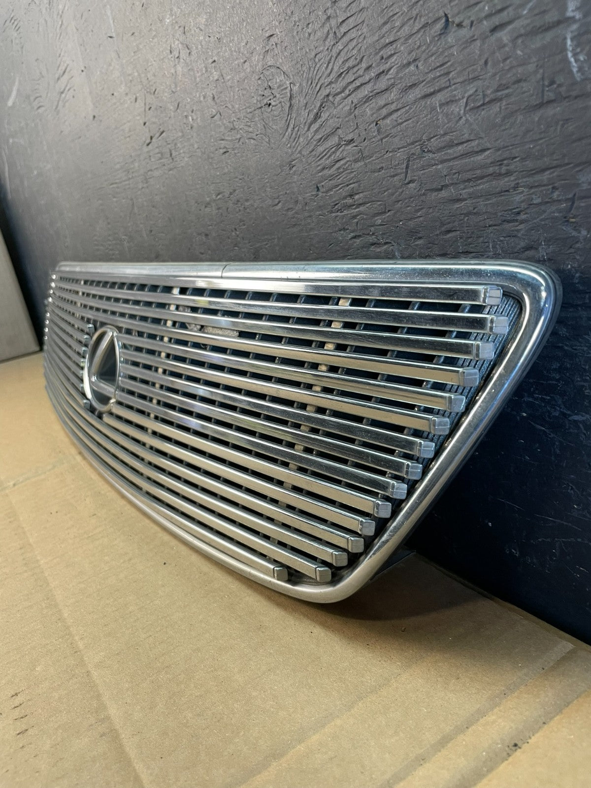 1998 to 2005 Lexus GS300 Front Upper Chrome Grill Grille AC5356 DG2