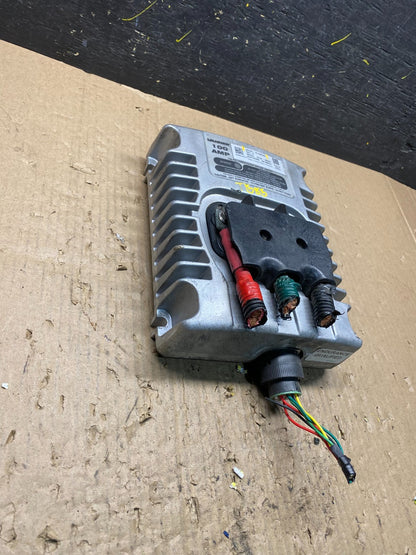 Vanner 70-100 Battery Equalizer 100 Amp 24 Volt Input to 12 Volt Output T1585 PS2