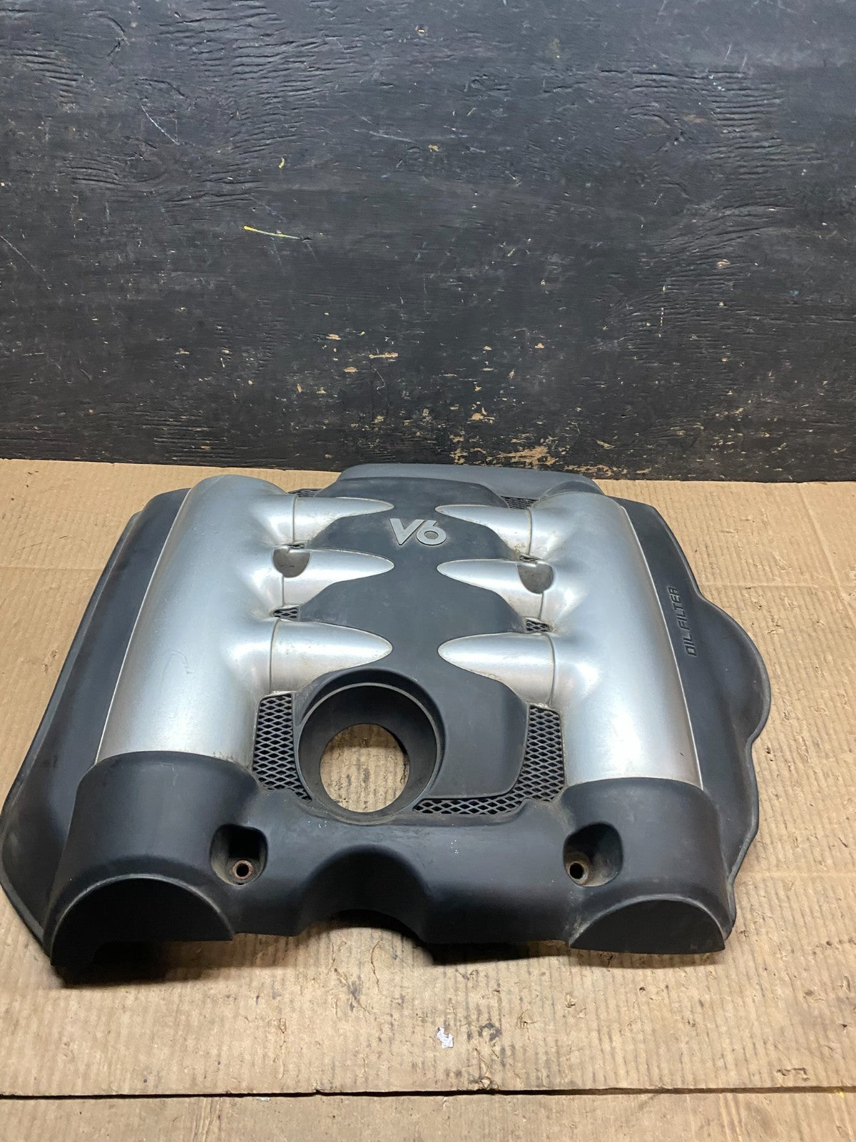 2006 to 2008 Kia Sedona V6 3.8L Engine Motor Cover T9487 DG1