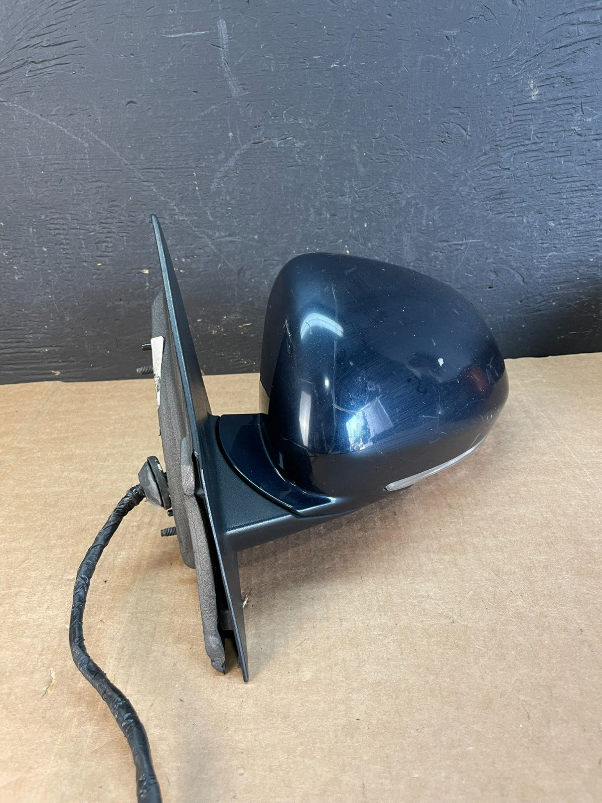 2008-2012 Buick Enclave Left Driver Heat Door Turn Sg Mirror Heated OE AE8312 DG1