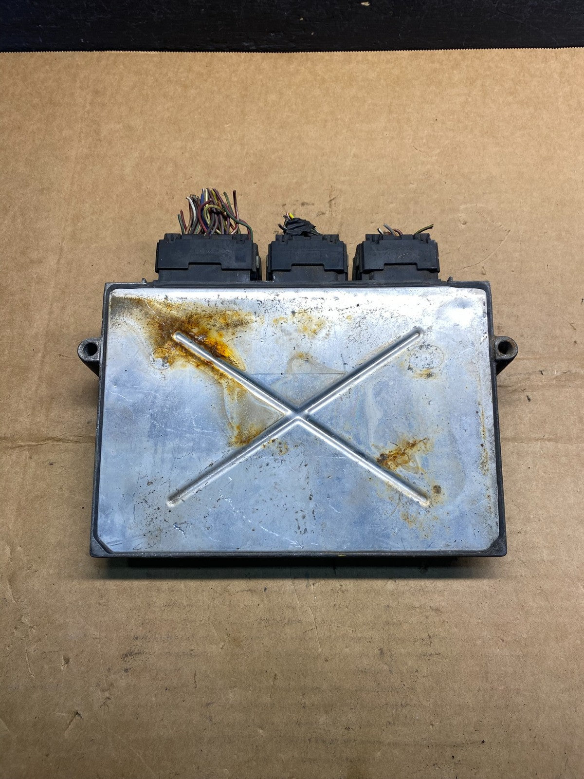 2010 2011 Ford Crown Victoria 4.6L Engine Control ECU Computer Module ad7364 DG1