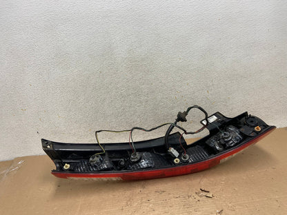 2005 to 2006 Honda Cr-v Crv Right Passenger Side Tail Light AI1087 LK8