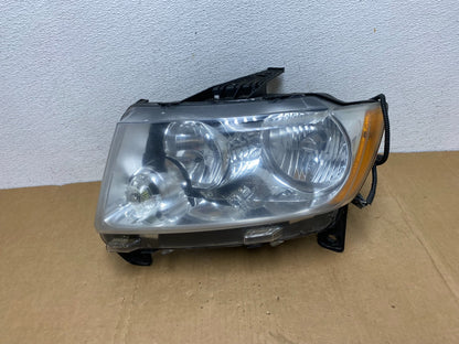 2011 to 2013 Jeep Grand Cherokee Halogen Left Driver Lh Headlight AC8420 DW0