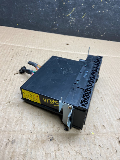 2001 to 2005 Hyundai XG350 XG Climate Control Hvac Heater A/C  Oem V1375 DG1