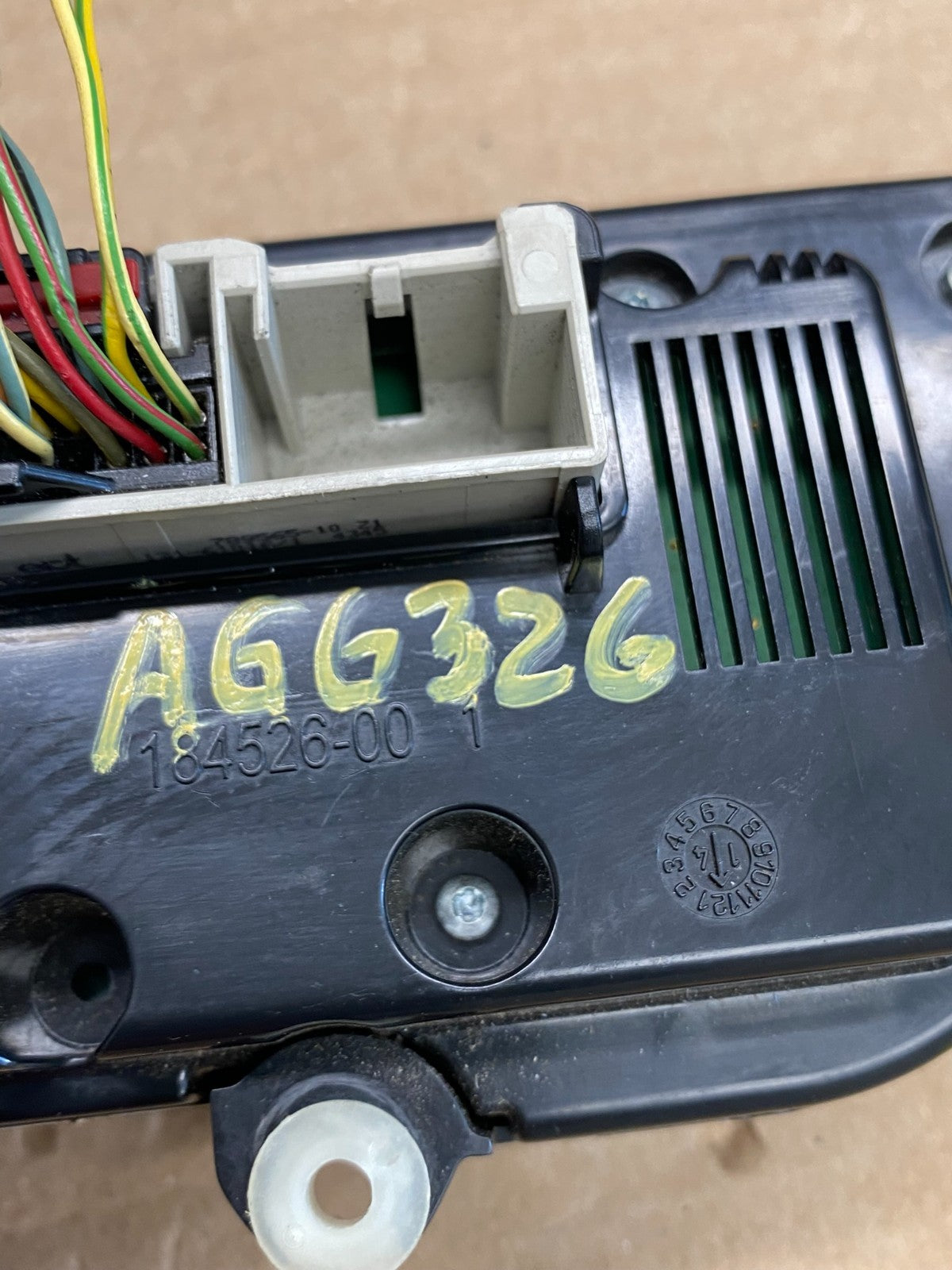2012 - 2015 Volkswagen Passat Center Climate Control Panel AC Heater AG6326 DG5