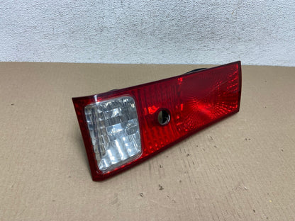 2000-2001 Toyota Camry Tail Light Right Passenger Rh Side Inner AE9484 LK2