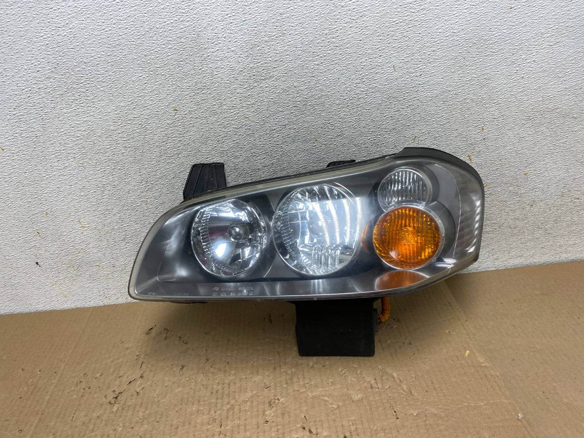 2002-2003 Nissan Maxima Left Driver LH Headlight Xenon HID AI1352 DW0